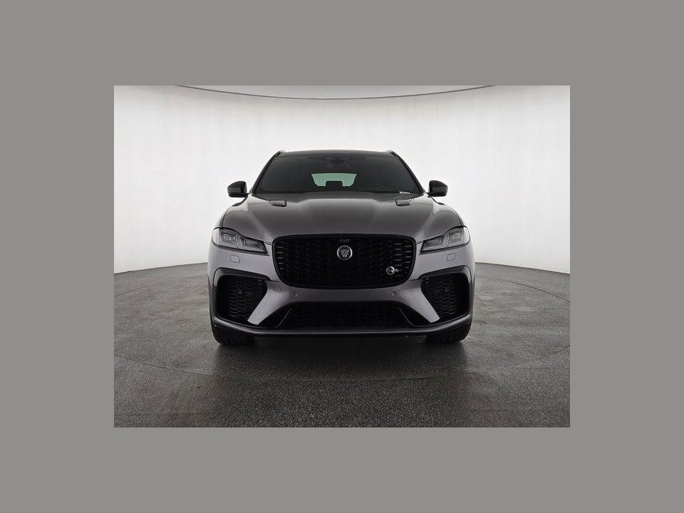 2025 Jaguar F-PACE SVR P550 AWD Automatic