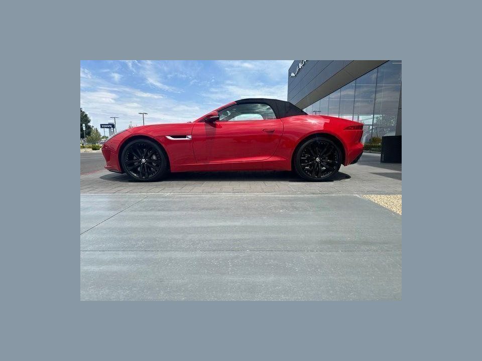 2014 Jaguar F-TYPE Base