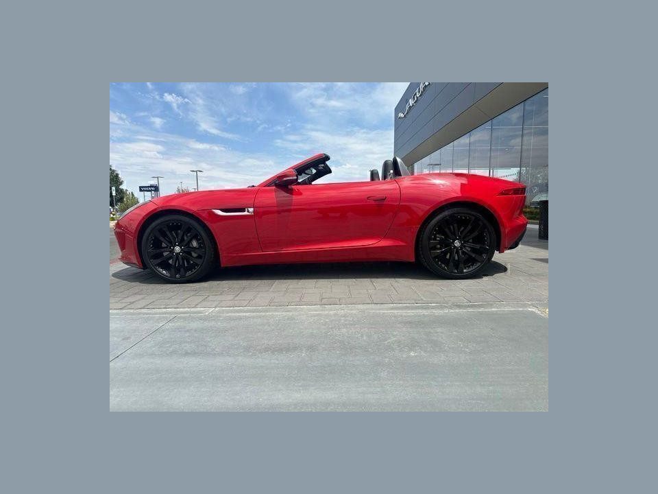 2014 Jaguar F-TYPE Base