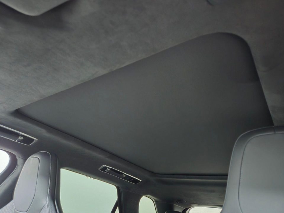 2026 Land Rover Range Rover Sport P530 Autobiography