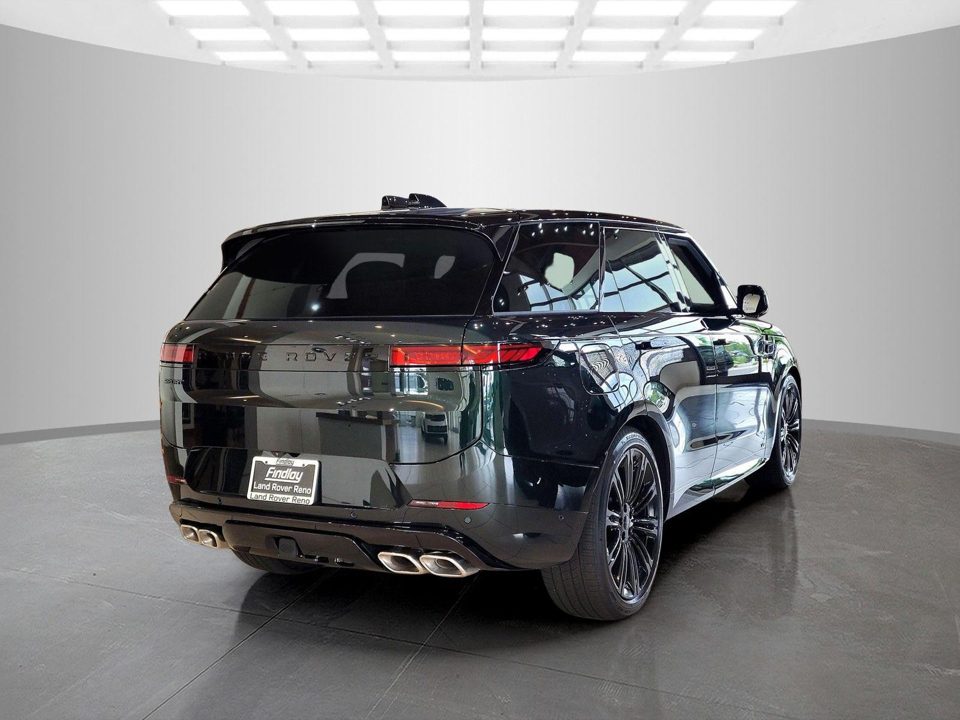 2026 Land Rover Range Rover Sport P530 Autobiography