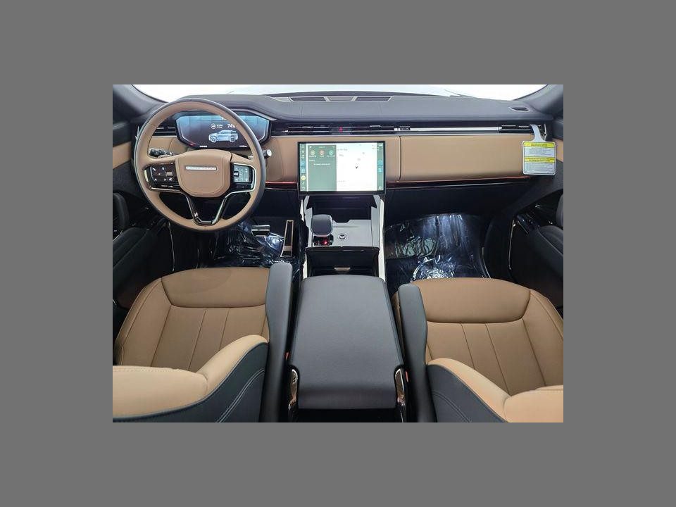 2026 Land Rover Range Rover Sport P460e Dynamic SE