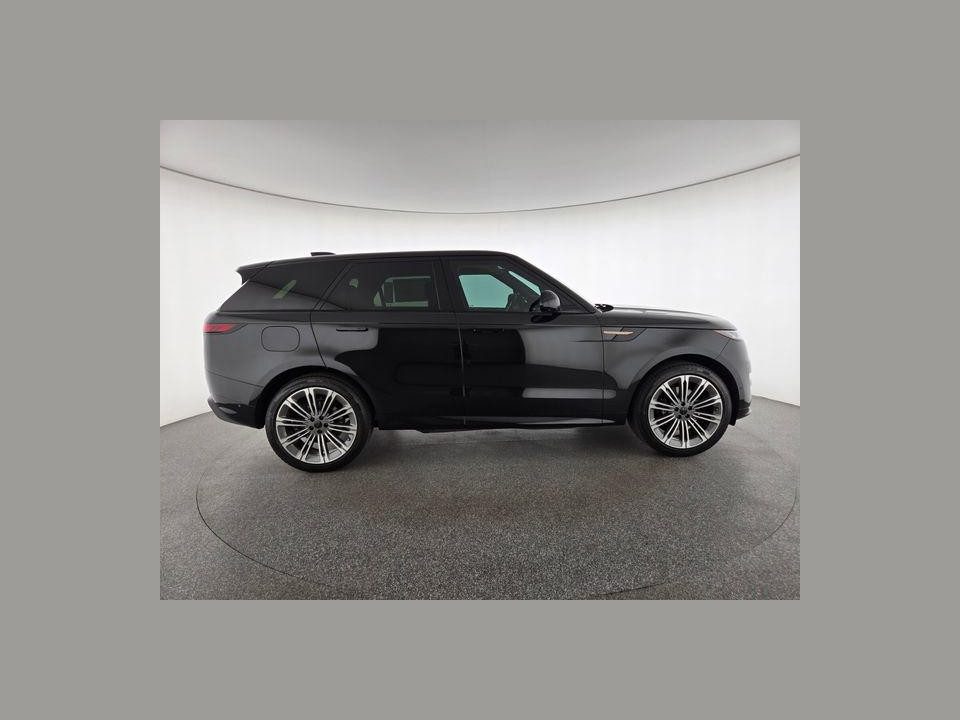 2026 Land Rover Range Rover Sport P460e Dynamic SE