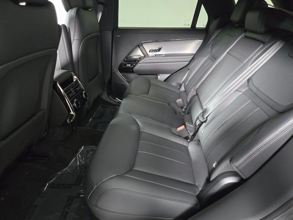 2026 Land Rover Range Rover Sport P530 Dynamic SE