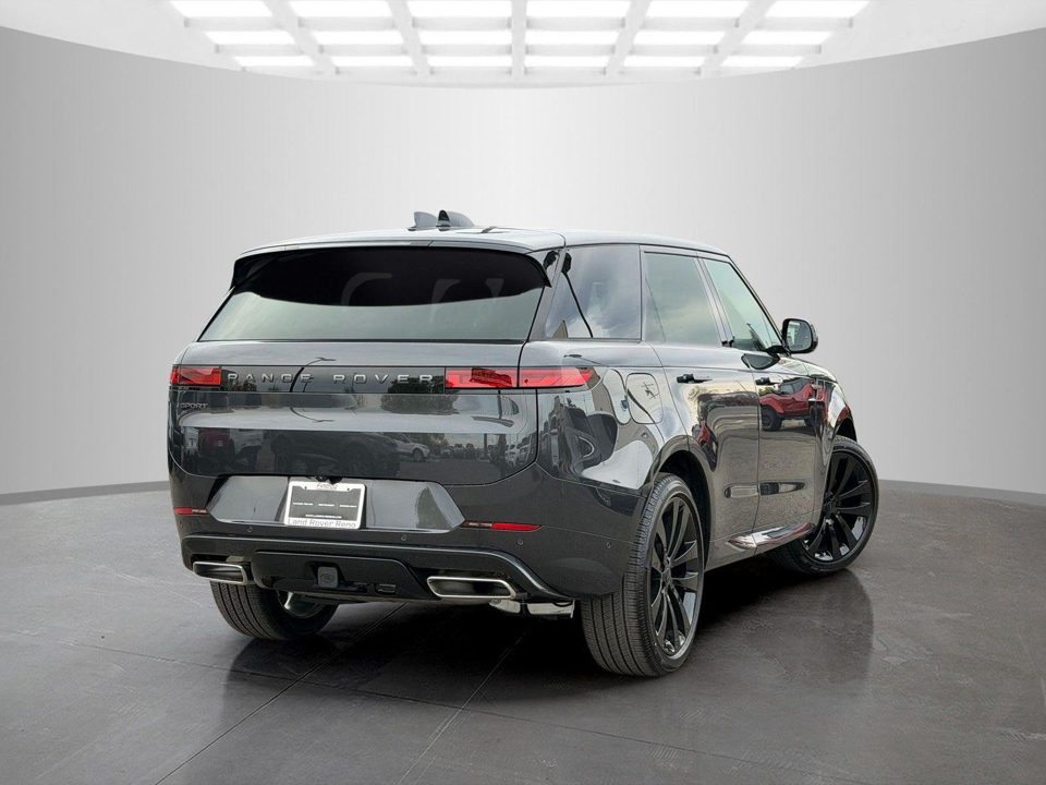 2026 Land Rover Range Rover Sport P400 Dynamic SE