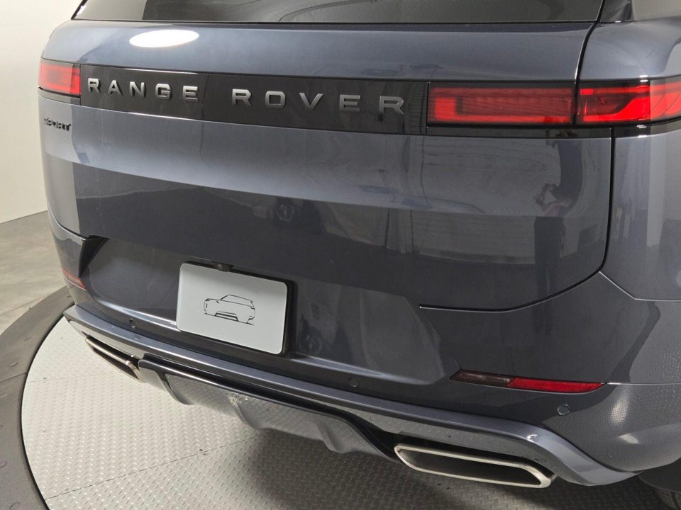 2026 Land Rover Range Rover Sport P400 Dynamic SE