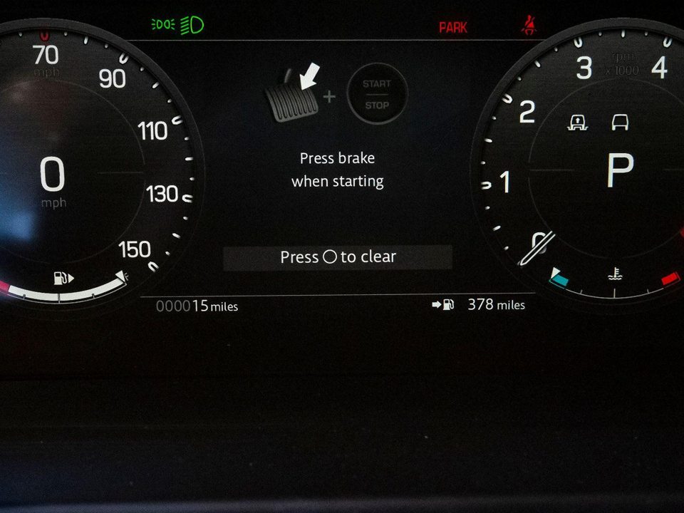 2026 Land Rover Defender P400 X-Dynamic SE