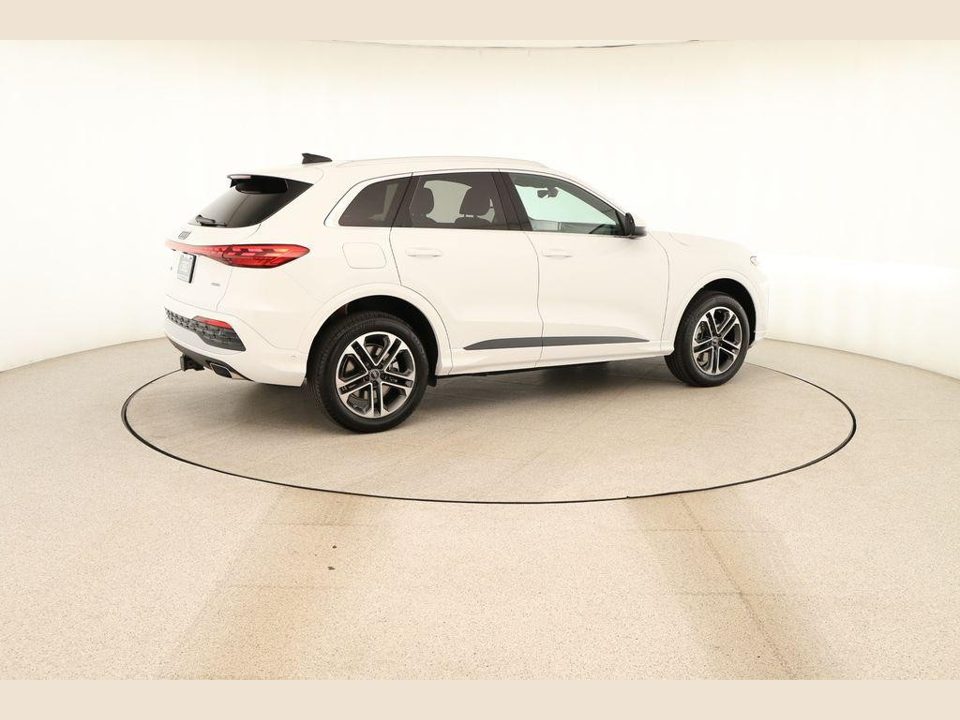 2026 Audi Q5 Premium TFSI quattro S tronic