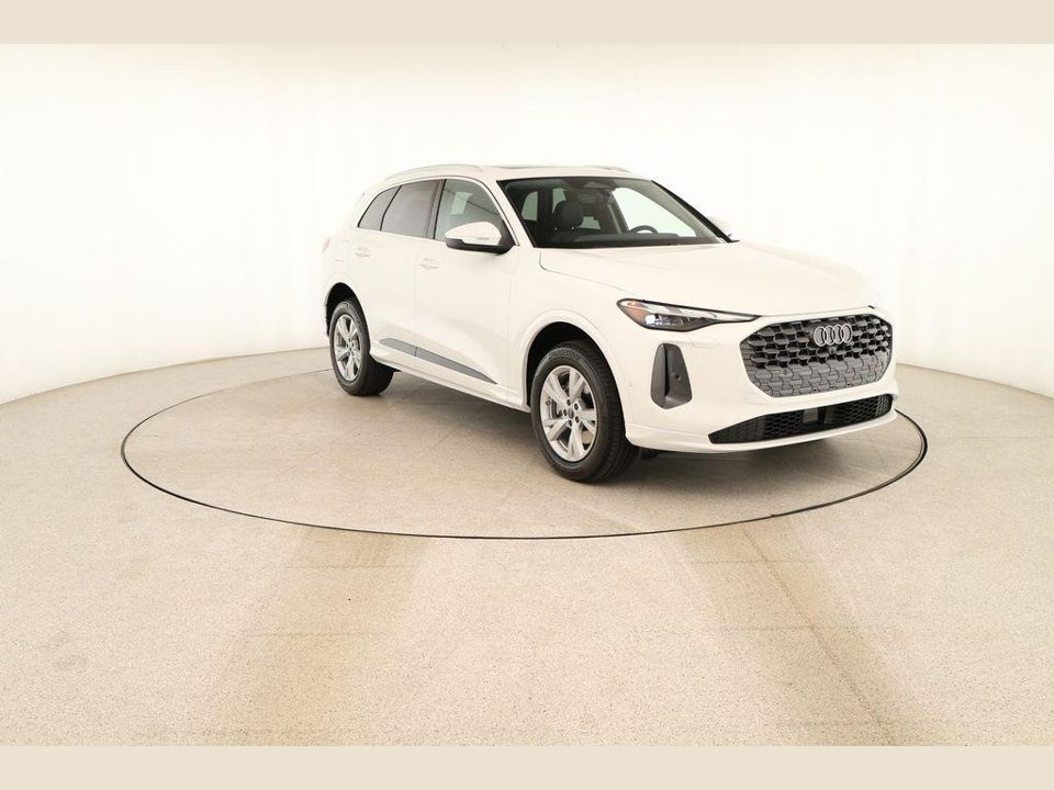 2026 Audi Q5 Premium TFSI quattro S tronic