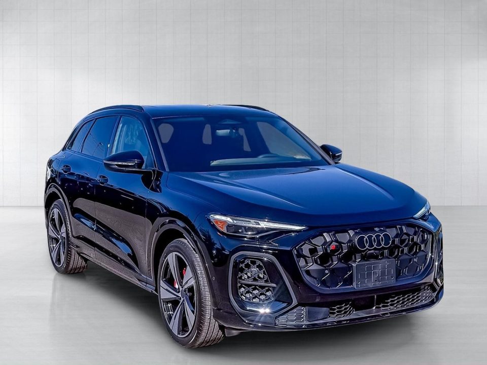 2026 Audi SQ5 Premium Plus TFSI quattro S tronic