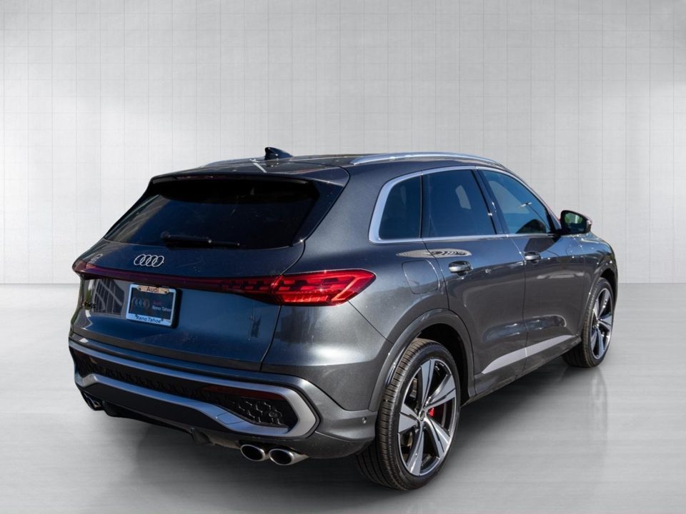 2026 Audi SQ5 Premium Plus TFSI quattro S tronic