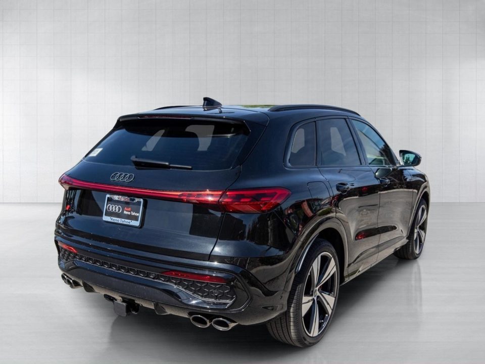 2026 Audi SQ5 Premium Plus TFSI quattro S tronic