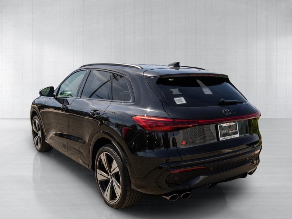 2026 Audi SQ5 Premium Plus TFSI quattro S tronic