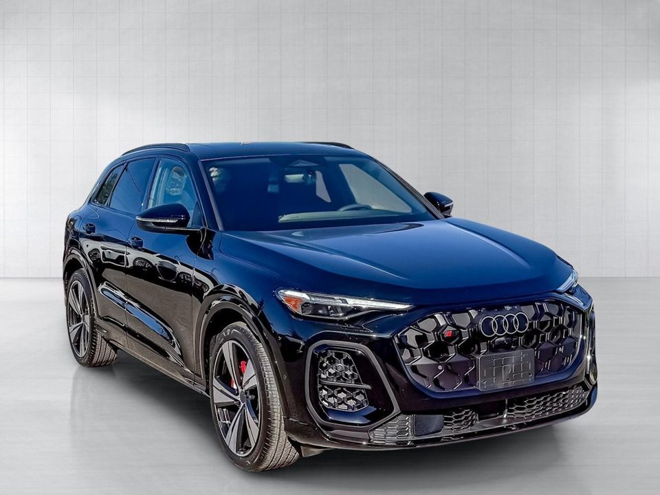 2026 Audi SQ5 Premium Plus TFSI quattro S tronic