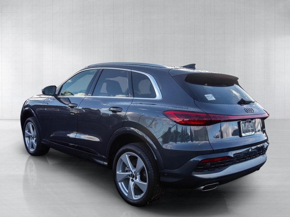 2026 Audi Q5 Premium Plus TFSI quattro S tronic