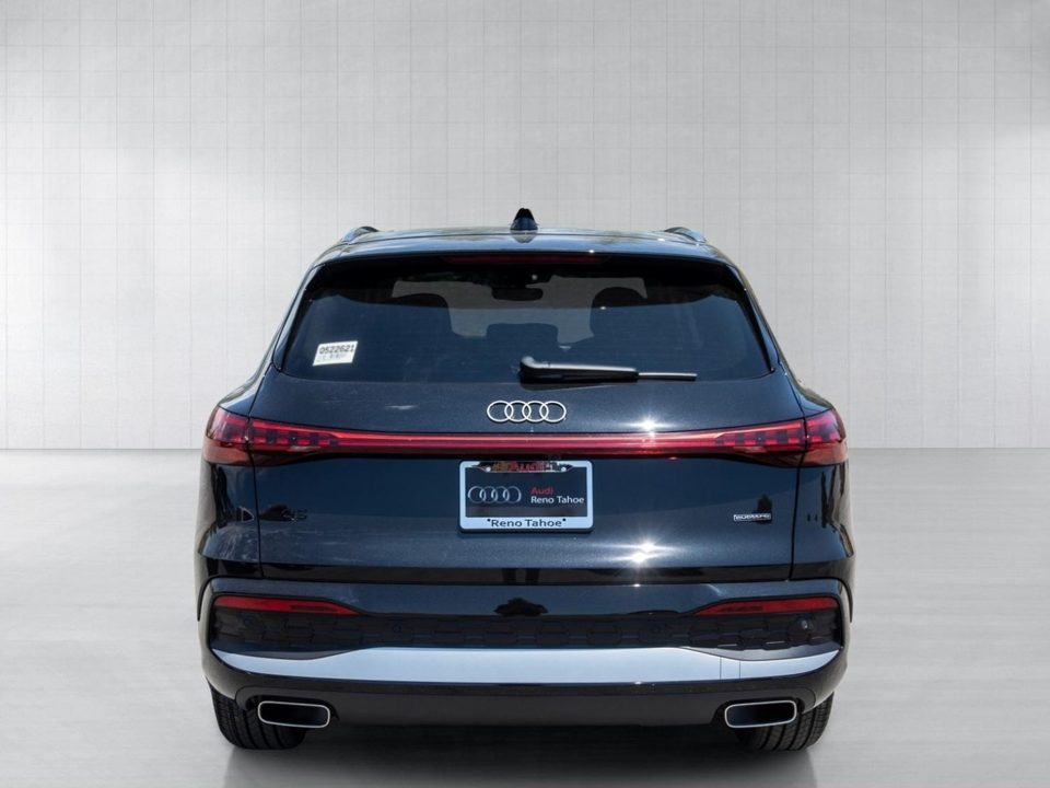 2026 Audi Q5 Premium Plus TFSI quattro S tronic