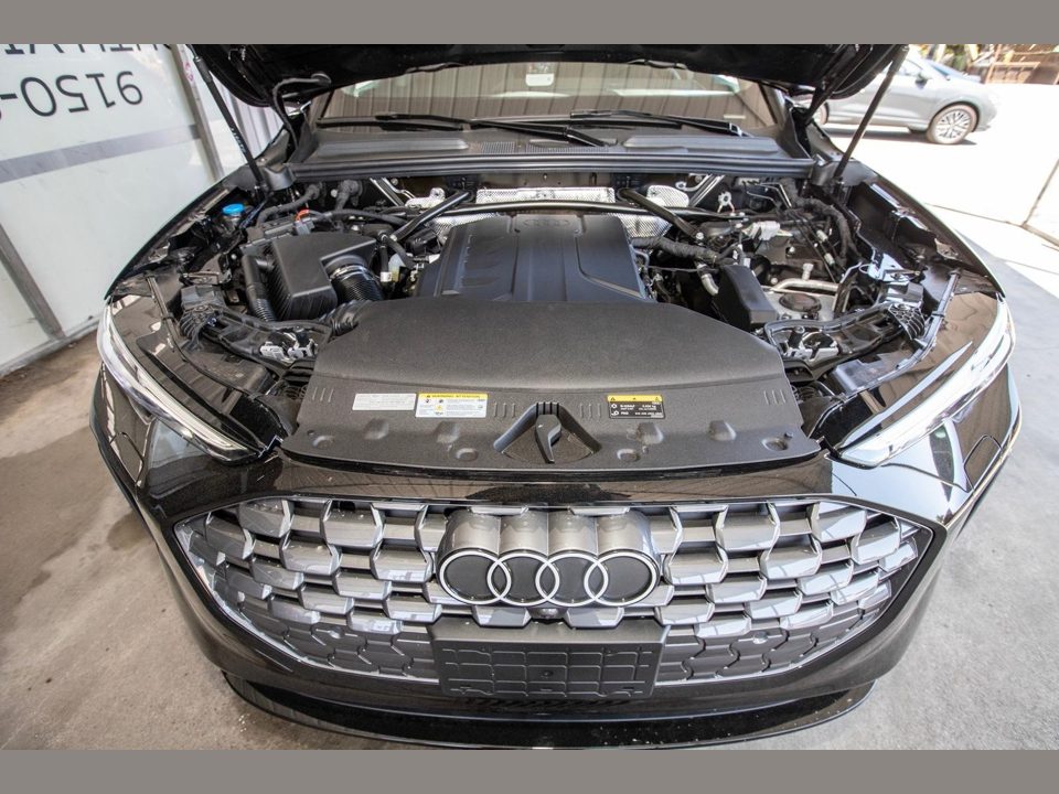 2026 Audi Q5 Premium Plus TFSI quattro S tronic