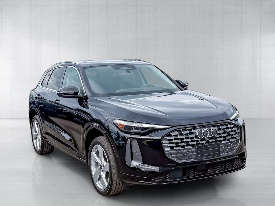 2026 Audi Q5 Premium Plus TFSI quattro S tronic