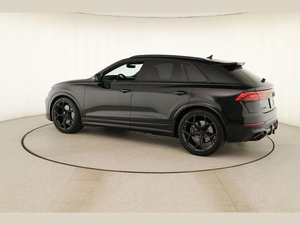 2026 Audi RS Q8 performance quattro tiptronic