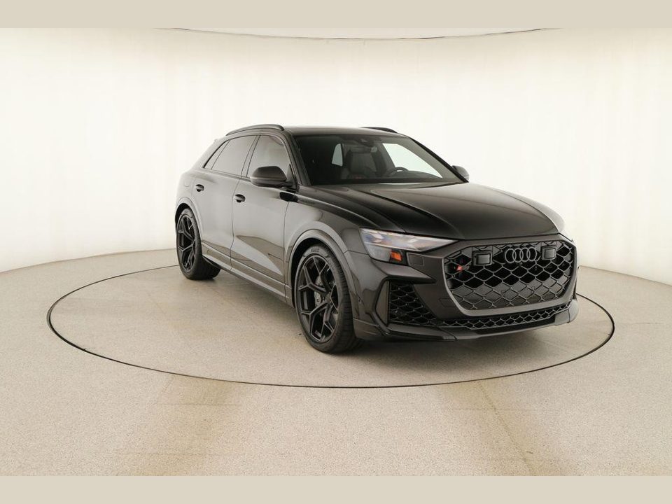 2026 Audi RS Q8 performance quattro tiptronic