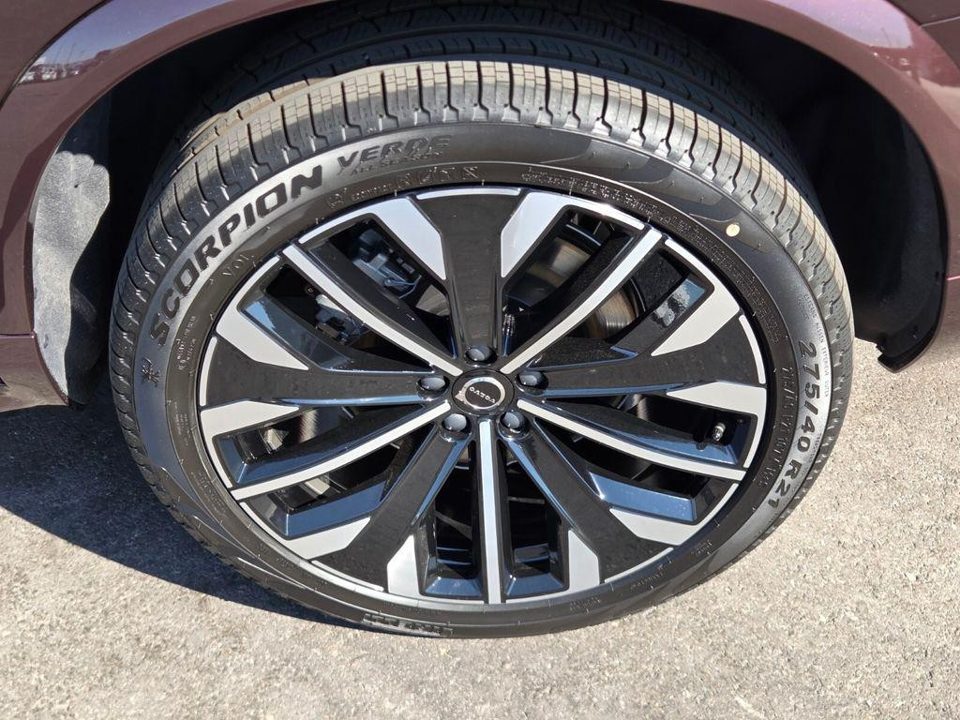 2026 Volvo XC90 Plus, B6 AWD Gas (mild hybrid), Gasoline, Bright, 7 Seats