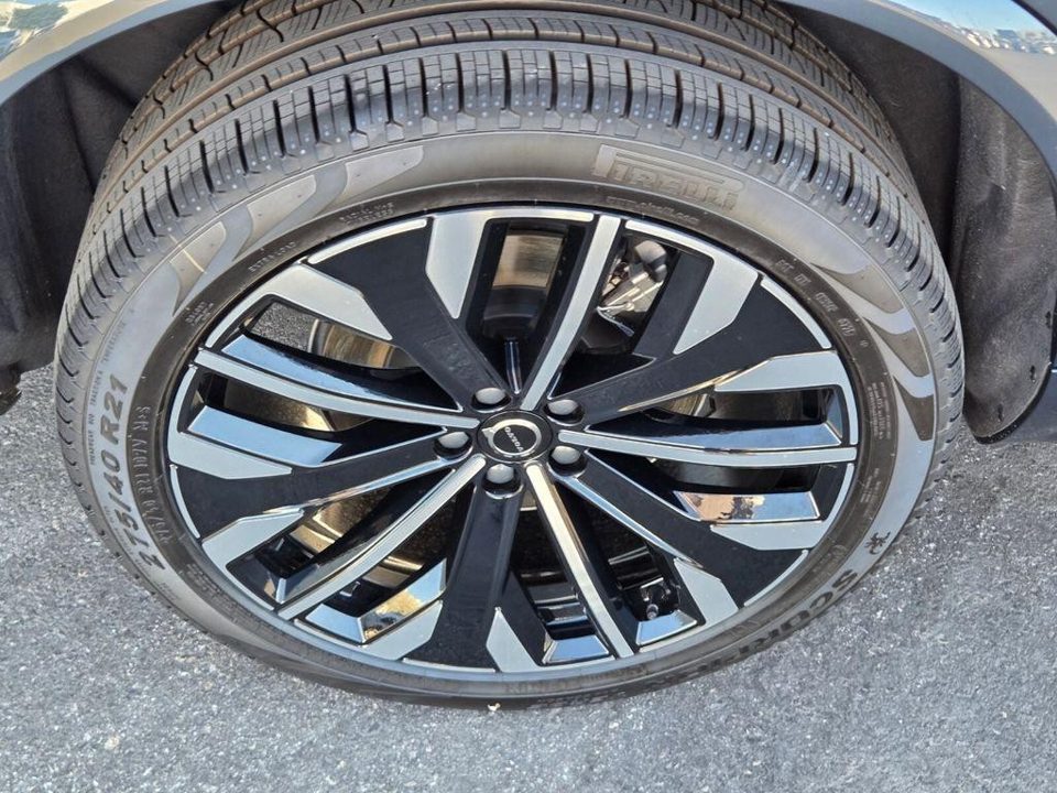 2026 Volvo XC90 Plus, B6 AWD Gas (mild hybrid), Gasoline, Bright, 7 Seats