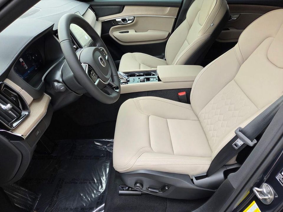 2026 Volvo XC90 Plus, B6 AWD Gas (mild hybrid), Gasoline, Bright, 7 Seats