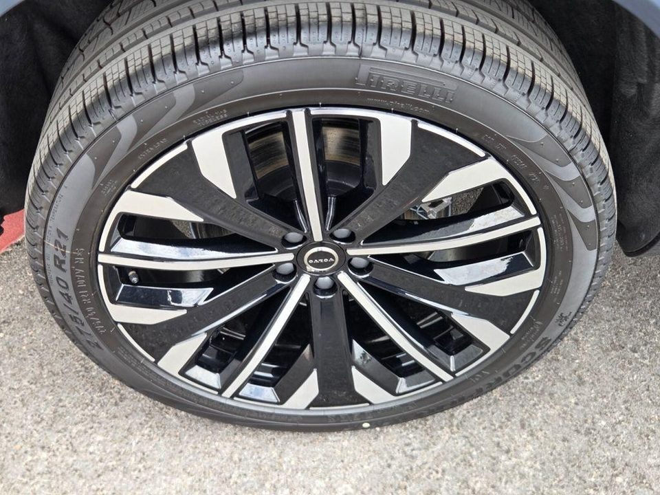 2026 Volvo XC90 Plus, B6 AWD Gas (mild hybrid), Gasoline, Bright, 7 Seats