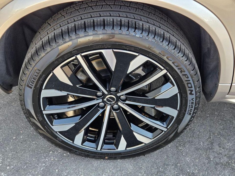 2026 Volvo XC90 Plus, B6 AWD Gas (mild hybrid), Gasoline, Bright, 7 Seats