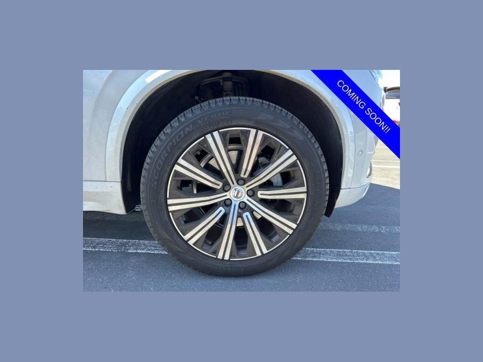 2023 Volvo XC90 B6 Plus 7-Seater