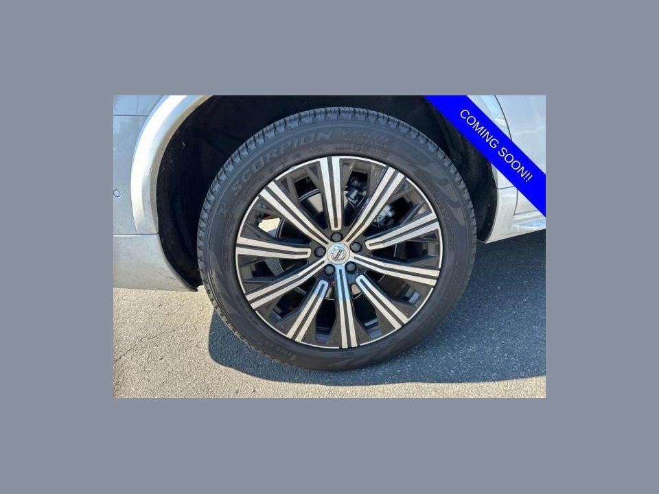 2023 Volvo XC90 B6 Plus 7-Seater