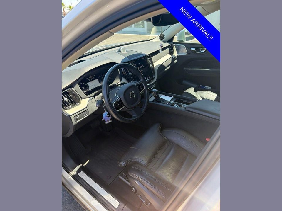 2021 Volvo XC60 T5 Inscription