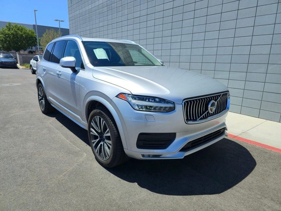 2021 Volvo XC90 T6 Momentum 7 Passenger