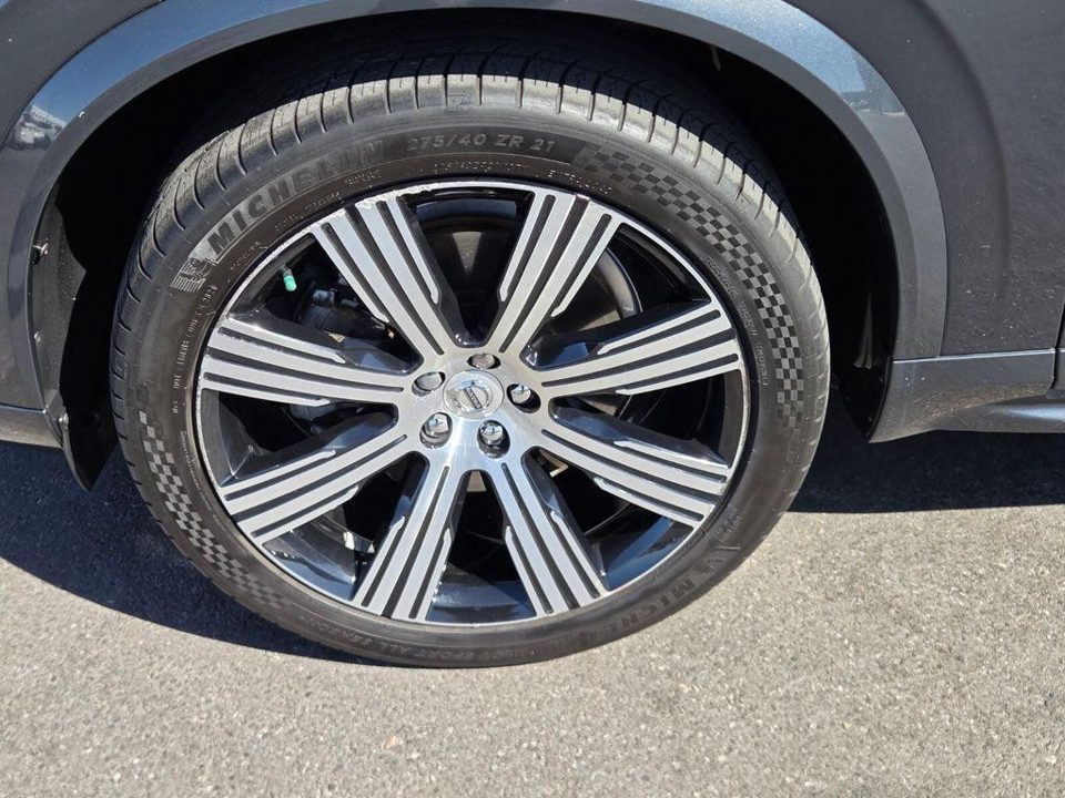 2021 Volvo XC90 T6 Inscription 7 Passenger