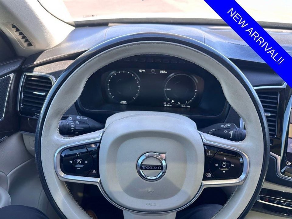 2017 Volvo XC90 Hybrid T8 Inscription