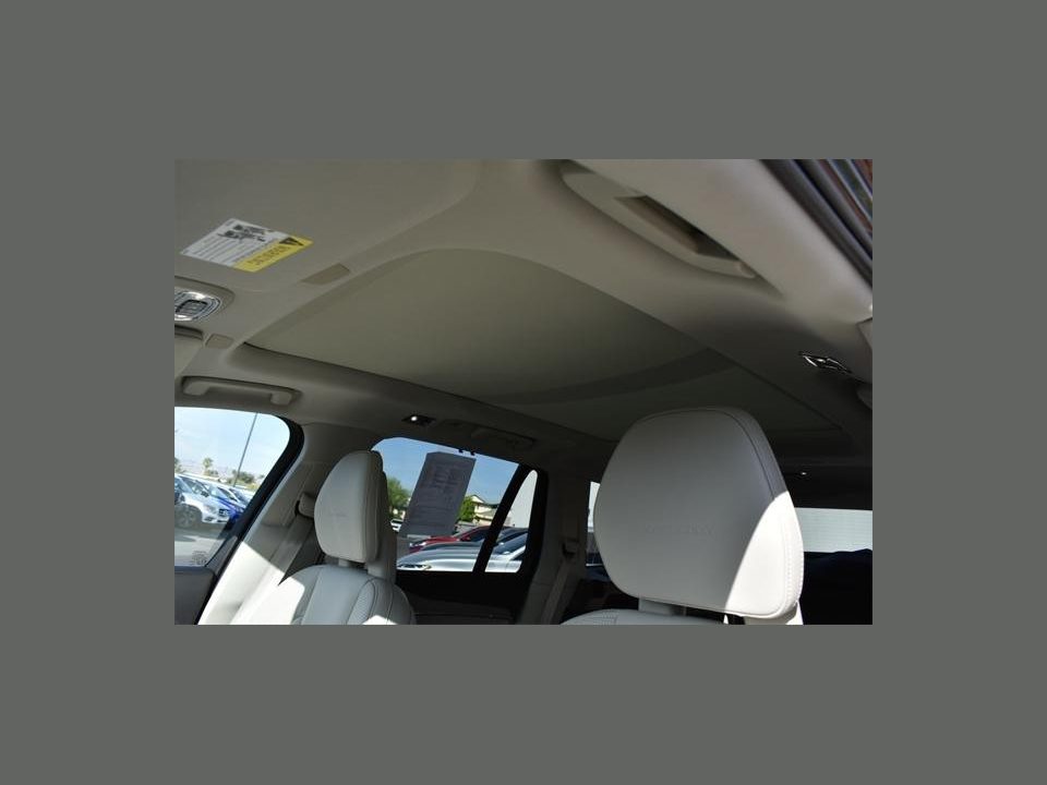 2020 Volvo XC90 Hybrid T8 Inscription 7 Passenger