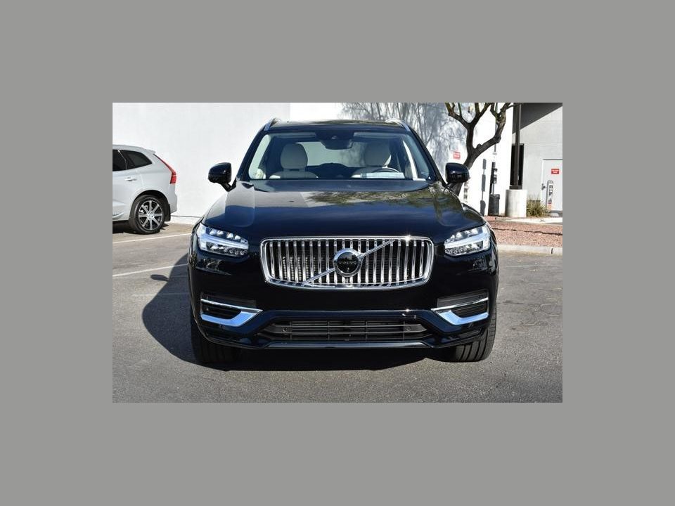 2020 Volvo XC90 Hybrid T8 Inscription 7 Passenger