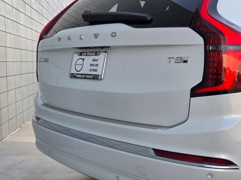 2026 Volvo XC90 PLUG-IN HYBRID Plus, T8 AWD, Electric/Gasoline, Bright, 7 Seats