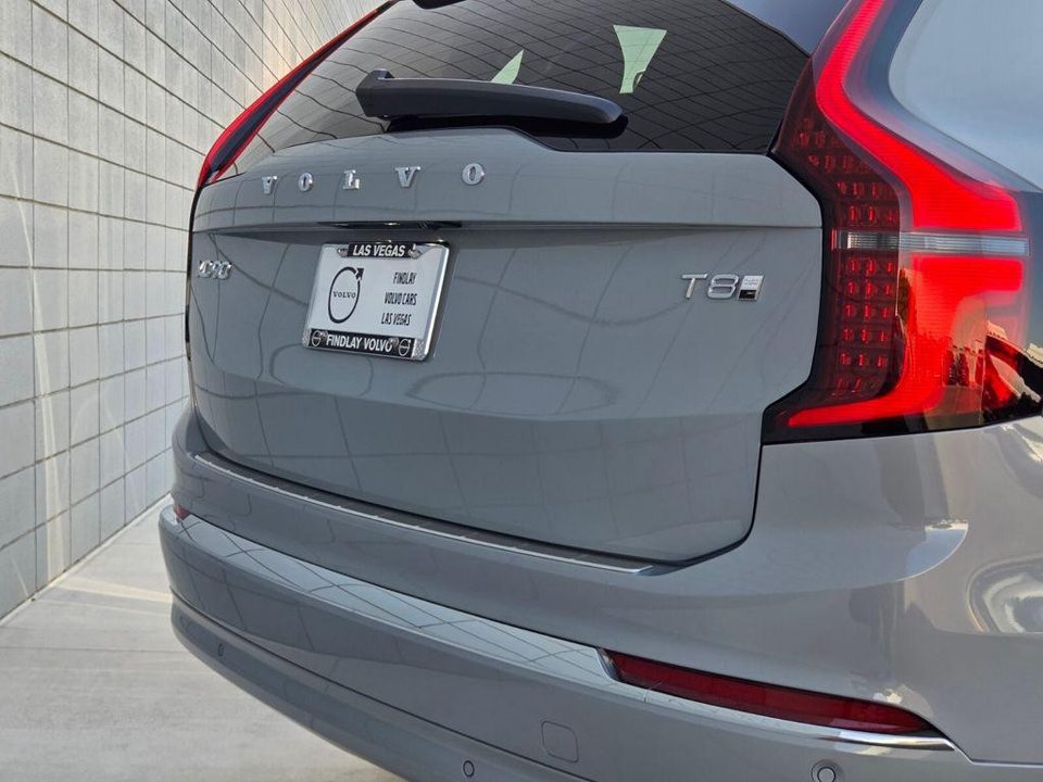 2026 Volvo XC90 PLUG-IN HYBRID Plus, T8 AWD, Electric/Gasoline, Bright, 7 Seats