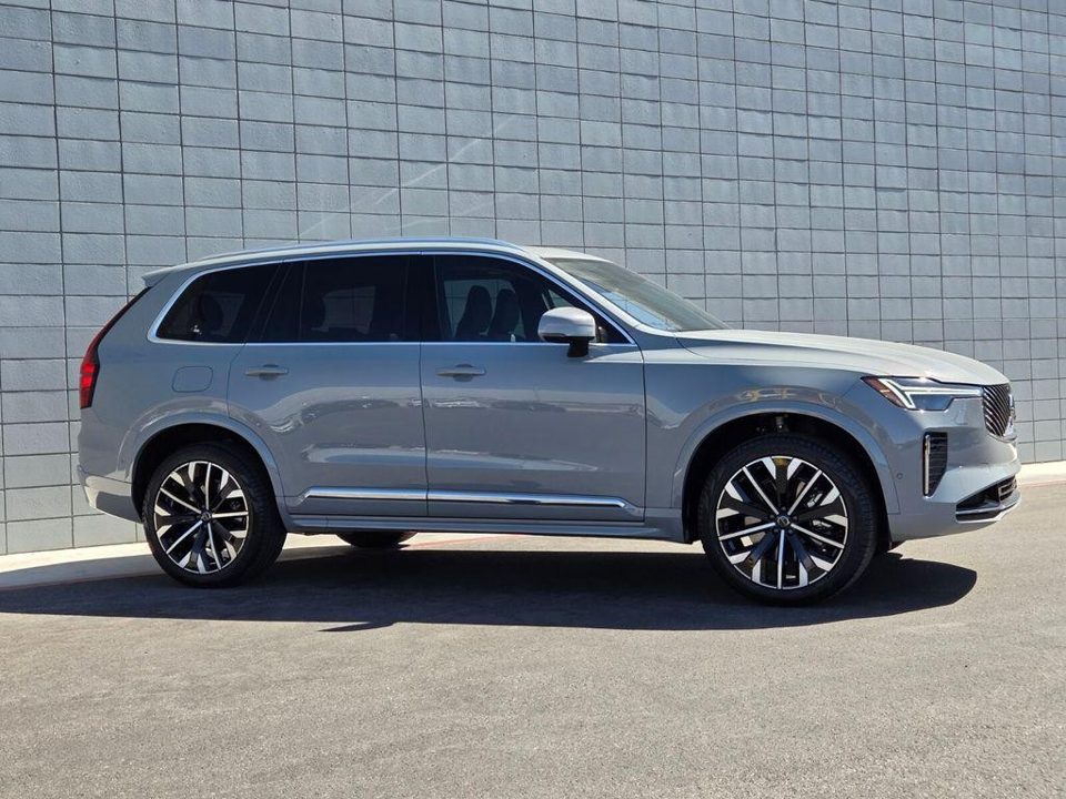 2026 Volvo XC90 PLUG-IN HYBRID Plus, T8 AWD, Electric/Gasoline, Bright, 7 Seats