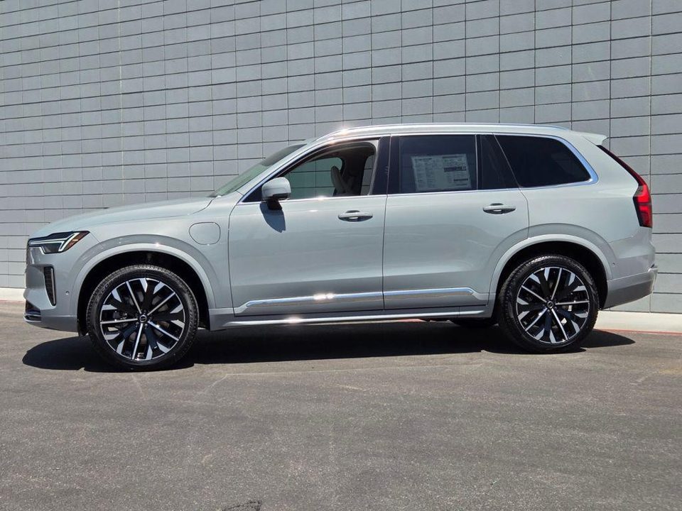 2026 Volvo XC90 PLUG-IN HYBRID Ultra, T8 AWD, Electric/Gasoline, Bright, 7 Seats