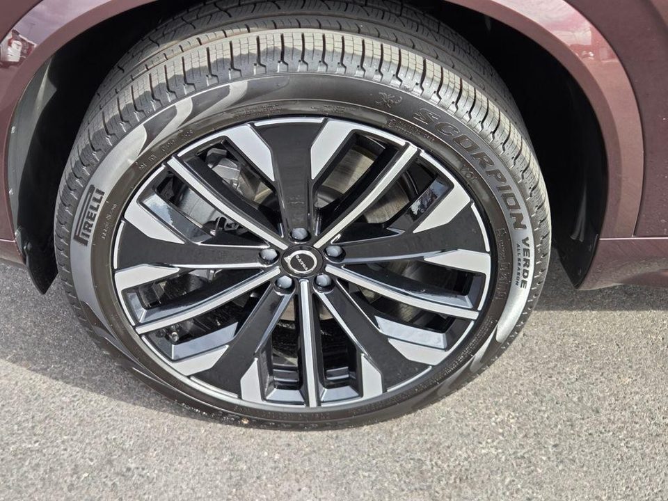 2026 Volvo XC90 PLUG-IN HYBRID Ultra, T8 AWD, Electric/Gasoline, Bright, 7 Seats