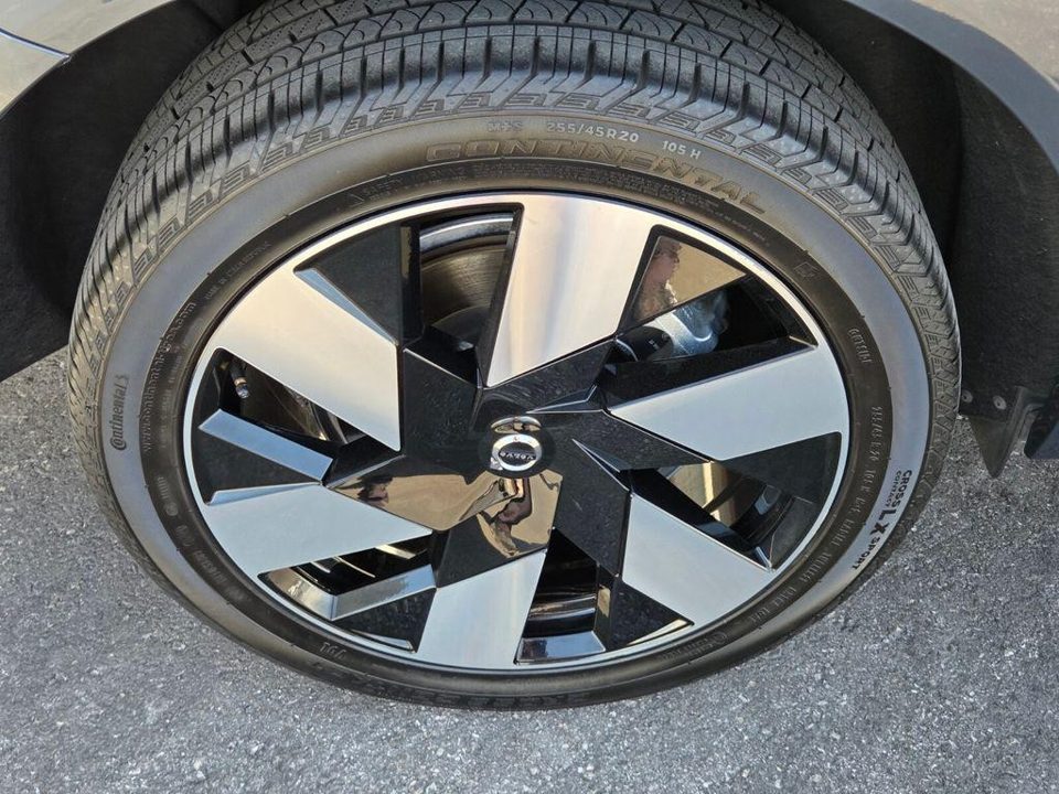 2025 Volvo XC60 PLUG-IN HYBRID Plus, T8 AWD Electric/Gasoline, Dark