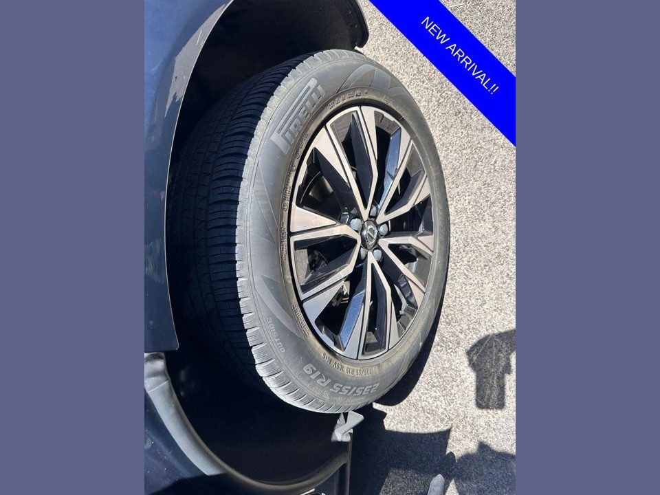 2023 Volvo XC60 B5 Core