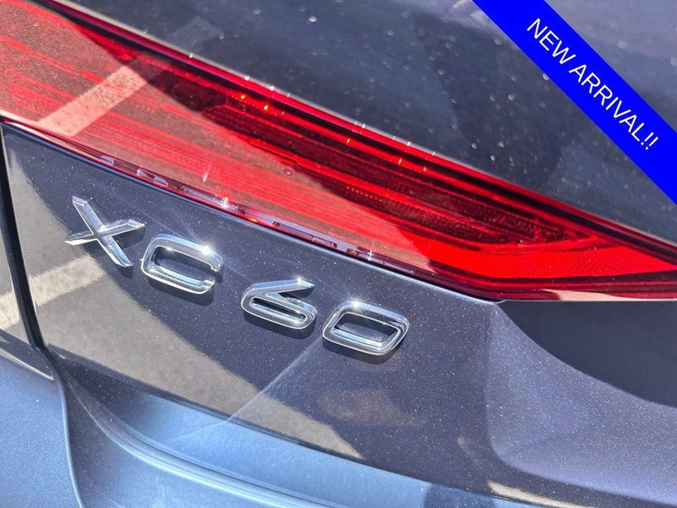 2023 Volvo XC60 B5 Core