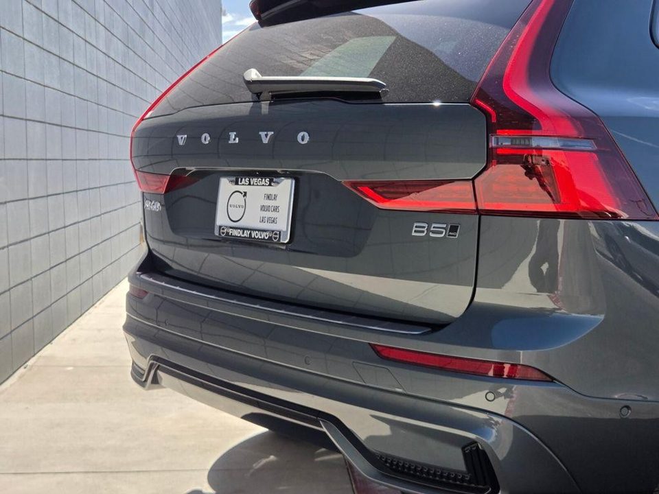 2026 Volvo XC60 B5 Ultra