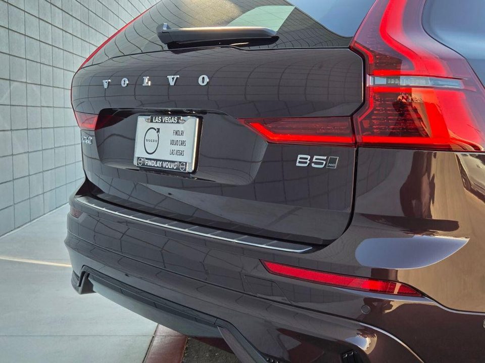 2026 Volvo XC60 B5 Ultra