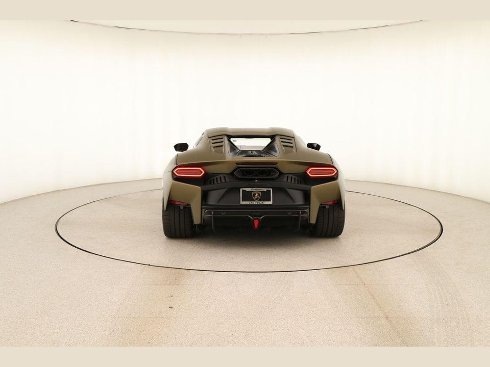 2026 Lamborghini Temerario Base