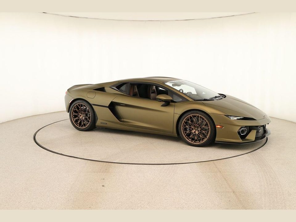 2026 Lamborghini Temerario Base
