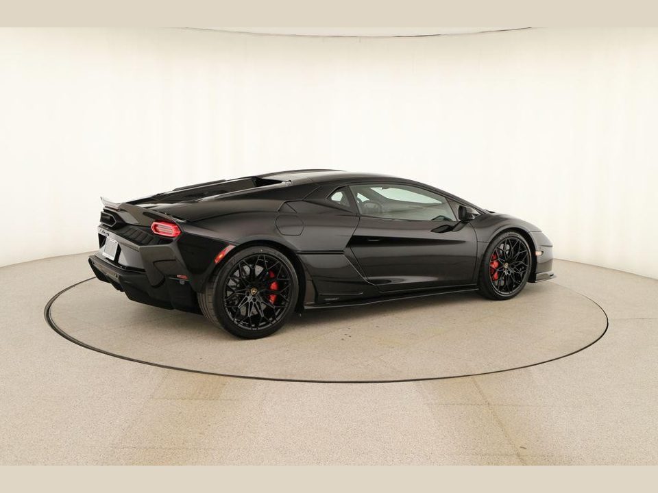 2026 Lamborghini Temerario Base